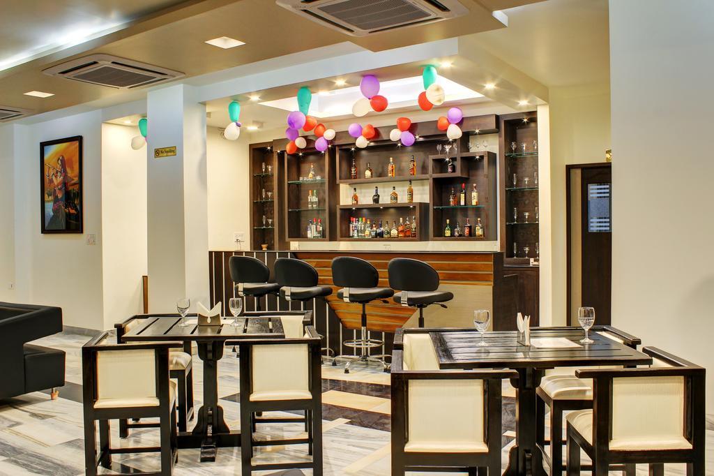 Hotel Nawalgarh Plaza Экстерьер фото