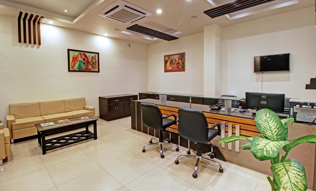 Hotel Nawalgarh Plaza Экстерьер фото